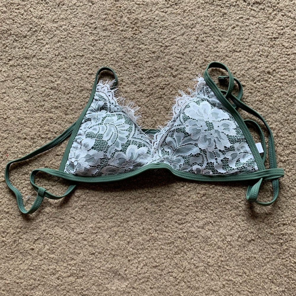 Green White Lace Bikini Top - Picture 1 of 4